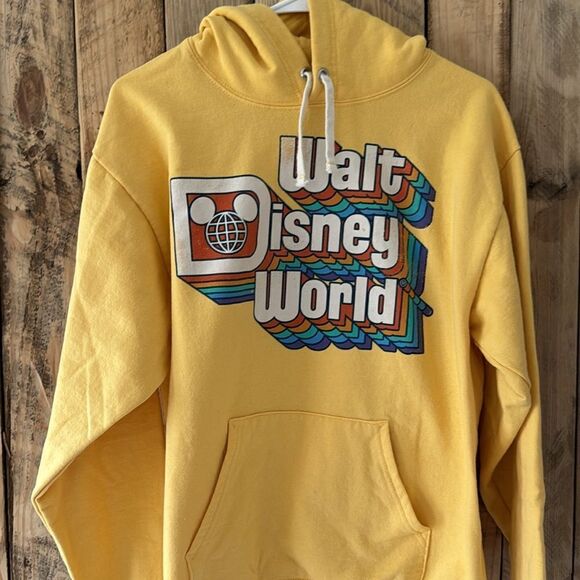 Walt Disney World Theme Park‎ Exclusive Hoodie Retro Yellow Size Medium - Picture 2 of 10